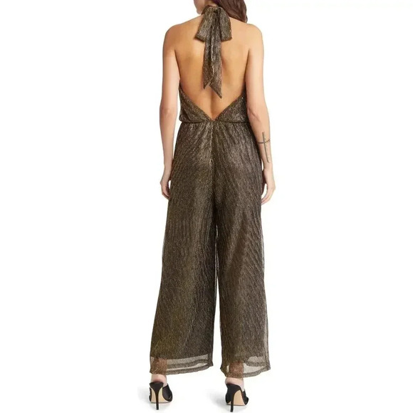 Lulu’s Elegant Dazzle Halter Neck Wide Leg Jumpsuit In Metallic Gold Size XS - Picture 6 of 15